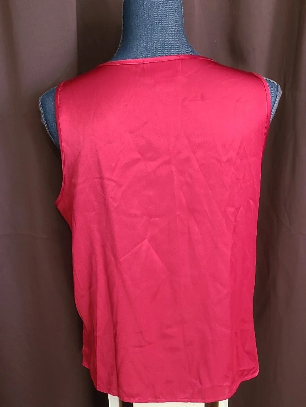Voir Collection Women's Cherry Red Sheer Blouse And Tank - Picture 10 of 12